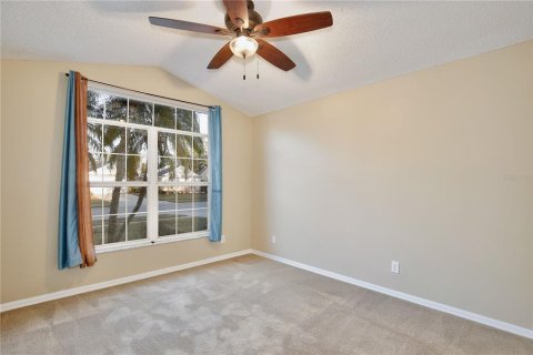 Villa ou maison à louer à Ocoee, Floride: 4 chambres, 203.27 m2 № 2419755 - photo 16