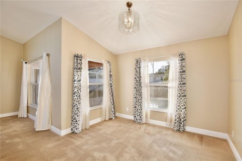 Villa ou maison à louer à Ocoee, Floride: 4 chambres, 203.27 m2 № 2419755 - photo 6