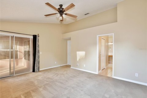 Villa ou maison à louer à Ocoee, Floride: 4 chambres, 203.27 m2 № 2419755 - photo 12