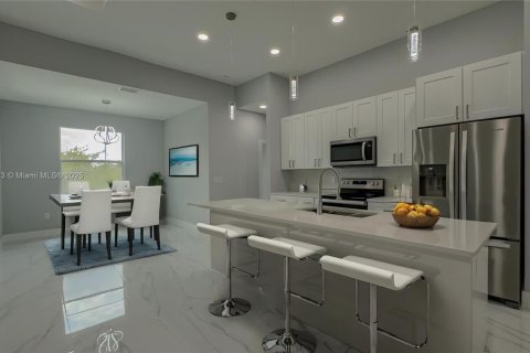 House in Lehigh Acres, Florida 3 bedrooms, 159.51 sq.m. № 1958936 - photo 8