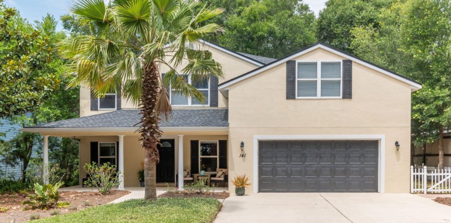 House in Saint Augustine, Florida 4 bedrooms, 237.55 sq.m. № 767437