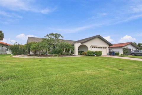 Villa ou maison à vendre à Saint Petersburg, Floride: 3 chambres, 178.74 m2 № 2418822 - photo 27