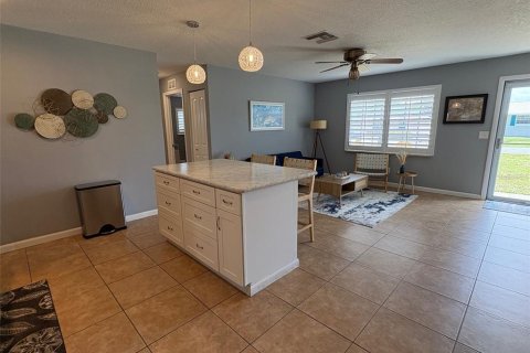 House in Flagler Beach, Florida 3 bedrooms, 140.28 sq.m. № 1914131 - photo 10