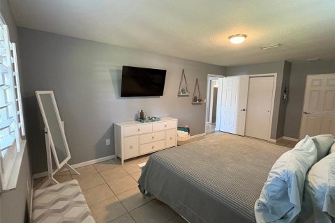 House in Flagler Beach, Florida 3 bedrooms, 140.28 sq.m. № 1914131 - photo 18