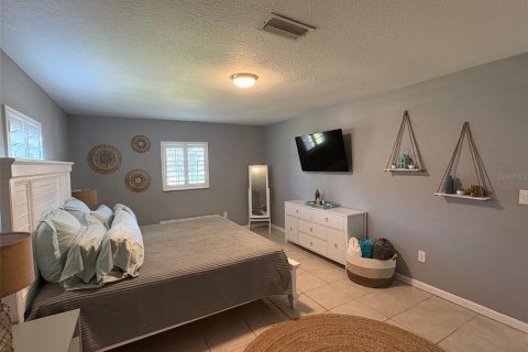 House in Flagler Beach, Florida 3 bedrooms, 140.28 sq.m. № 1914131 - photo 17