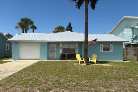 House in Flagler Beach, Florida 3 bedrooms, 140.28 sq.m. № 1914131 - photo 1