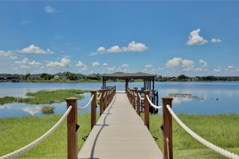 Casa en venta en Winter Garden, Florida, 5 dormitorios, 411.93 m2 № 1873495 - foto 1