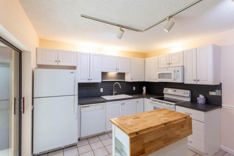 Touwnhouse à vendre à Palm Beach Gardens, Floride: 2 chambres, 148.27 m2 № 2245500 - photo 24