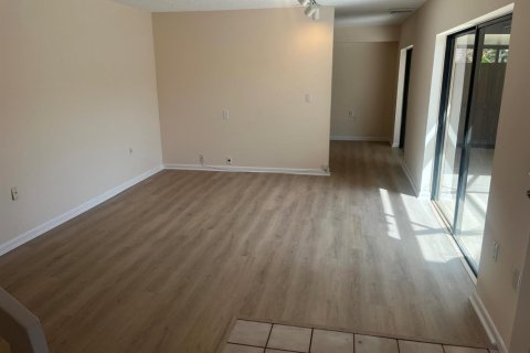 Touwnhouse à vendre à Palm Beach Gardens, Floride: 2 chambres, 148.27 m2 № 2245500 - photo 19