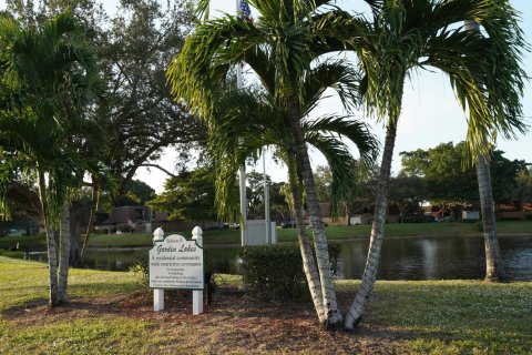 Touwnhouse à Palm Beach Gardens, Floride 2 chambres, 148.27 m2 № 2245500