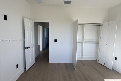 Casa en venta en LaBelle, Florida, 3 dormitorios, 138.52 m2 № 1988053 - foto 27