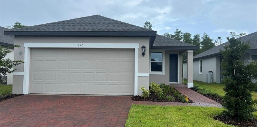 Villa ou maison à Daytona Beach, Floride 4 chambres, 156.73 m2 № 1885953