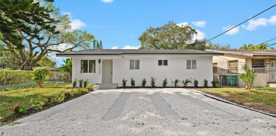 Casa en Miami, Florida 3 dormitorios, 113.15 m2 № 1993773