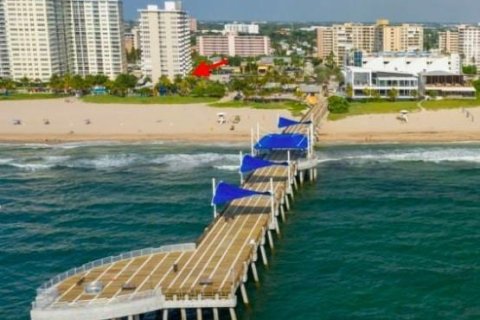 Condo in Pompano Beach, Florida, 3 bedrooms № 2320369