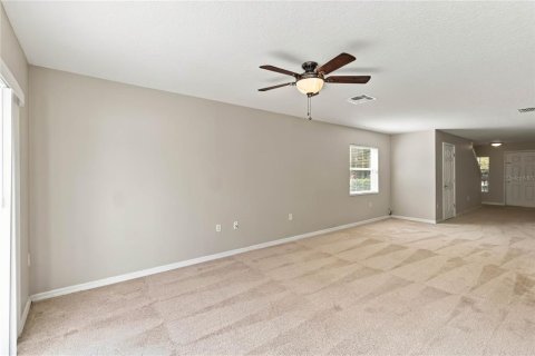Touwnhouse à vendre à Oviedo, Floride: 3 chambres, 173.91 m2 № 2431823 - photo 10