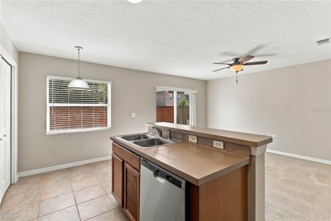 Touwnhouse à vendre à Oviedo, Floride: 3 chambres, 173.91 m2 № 2431823 - photo 18