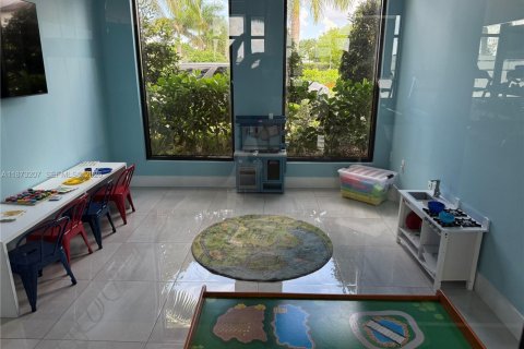 Townhouse in Miami, Florida 3 bedrooms, 130.34 sq.m. № 2052988 - photo 23