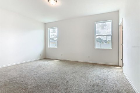 House in Davenport, Florida 4 bedrooms, 196.95 sq.m. № 1903091 - photo 26