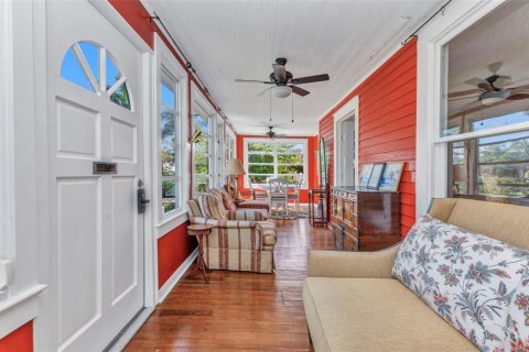 House in Punta Gorda, Florida 5 bedrooms, 170.94 sq.m. № 1792350 - photo 4