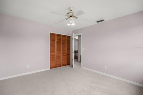 Villa ou maison à vendre à Haines City, Floride: 4 chambres, 233.74 m2 № 2216205 - photo 19