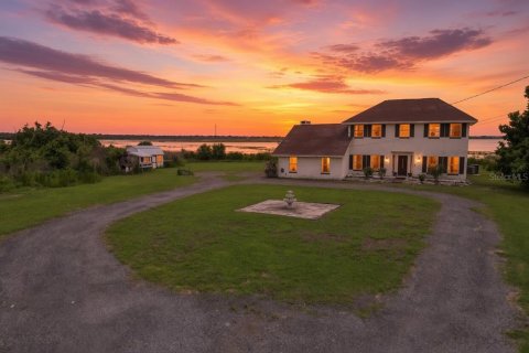 Villa ou maison à Haines City, Floride 4 chambres, 233.74 m2 № 2216205