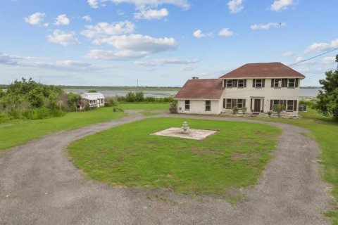 Villa ou maison à vendre à Haines City, Floride: 4 chambres, 233.74 m2 № 2216205 - photo 2