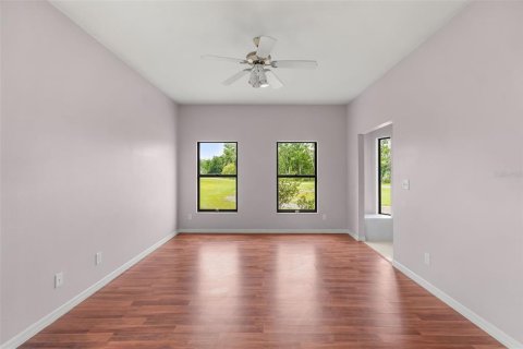 Villa ou maison à vendre à Haines City, Floride: 4 chambres, 233.74 m2 № 2216205 - photo 13