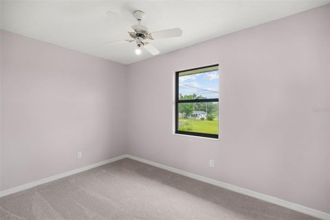 Villa ou maison à vendre à Haines City, Floride: 4 chambres, 233.74 m2 № 2216205 - photo 18