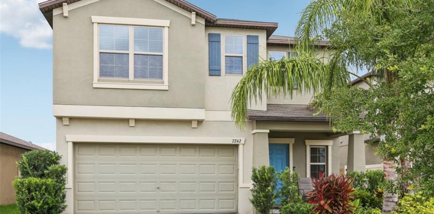 Casa en Sun City Center, Florida 6 dormitorios, 242.85 m2 № 1815380