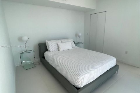 Купить кондоминиум в Майами, Флорида 2 спальни, 87.7м2, № 1981102 - фото 9