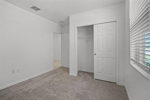 Villa ou maison à louer à Haines City, Floride: 4 chambres, 169.36 m2 № 1772825 - photo 17