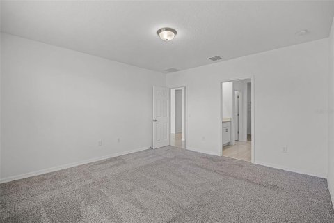 Villa ou maison à louer à Haines City, Floride: 4 chambres, 169.36 m2 № 1772825 - photo 8