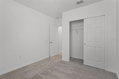 Villa ou maison à louer à Haines City, Floride: 4 chambres, 169.36 m2 № 1772825 - photo 11