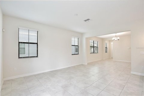 Villa ou maison à louer à Orlando, Floride: 4 chambres, 189.52 m2 № 2111772 - photo 7