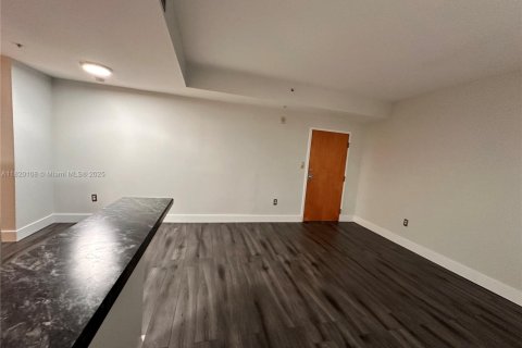 Condominio en venta en Miami Beach, Florida, 1 dormitorio, 49.24 m2 № 1937596 - foto 14