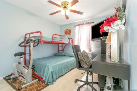 Villa ou maison à vendre à Valrico, Floride: 4 chambres, 209.4 m2 № 2231648 - photo 12