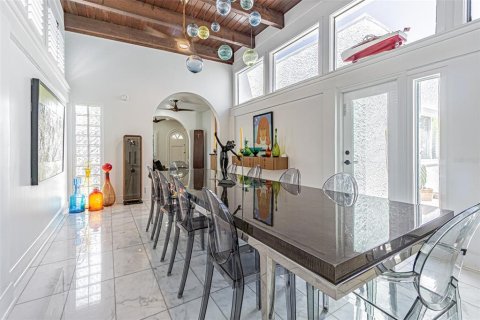 Villa ou maison à vendre à Clearwater, Floride: 4 chambres, 179.86 m2 № 1629906 - photo 9