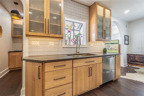 Villa ou maison à vendre à Clearwater, Floride: 4 chambres, 179.86 m2 № 1629906 - photo 7