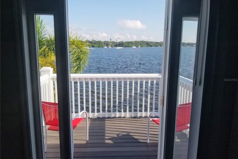 Adosado en alquiler en Saint Petersburg, Florida, 2 dormitorios, 109.25 m2 № 1568255 - foto 7