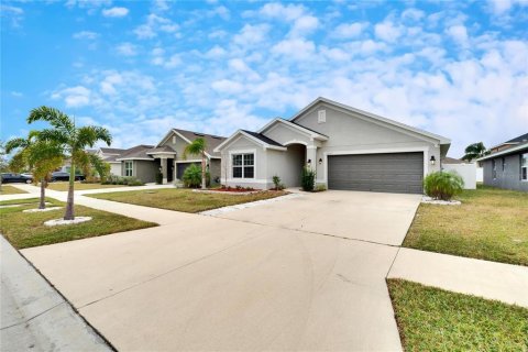 Villa ou maison à vendre à Wimauma, Floride: 3 chambres, 158.31 m2 № 2236791 - photo 2