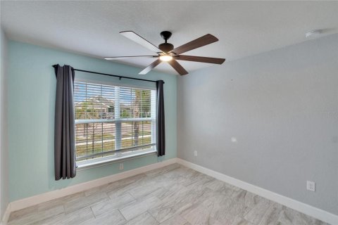 Villa ou maison à vendre à Wimauma, Floride: 3 chambres, 158.31 m2 № 2236791 - photo 8