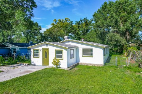 House in Lakeland, Florida 3 bedrooms, 130.9 sq.m. № 1885918 - photo 2