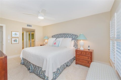 Condo in Placida, Florida, 3 bedrooms № 2384171 - photo 19