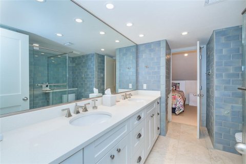 Condo in Placida, Florida, 3 bedrooms № 2384171 - photo 30