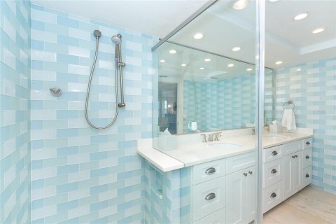 Condo in Placida, Florida, 3 bedrooms № 2384171 - photo 22