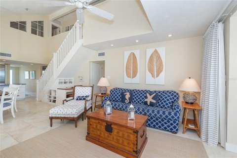 Condo in Placida, Florida, 3 bedrooms № 2384171 - photo 10