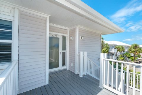 Condo in Placida, Florida, 3 bedrooms № 2384171 - photo 2