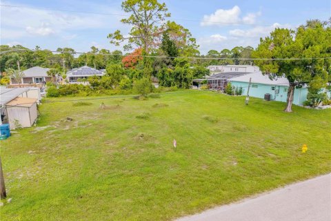 Land in Edgewater, Florida № 2135963 - photo 7