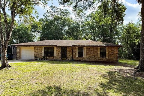 Villa ou maison à Starke, Floride 2 chambres, 104.52 m2 № 2238277