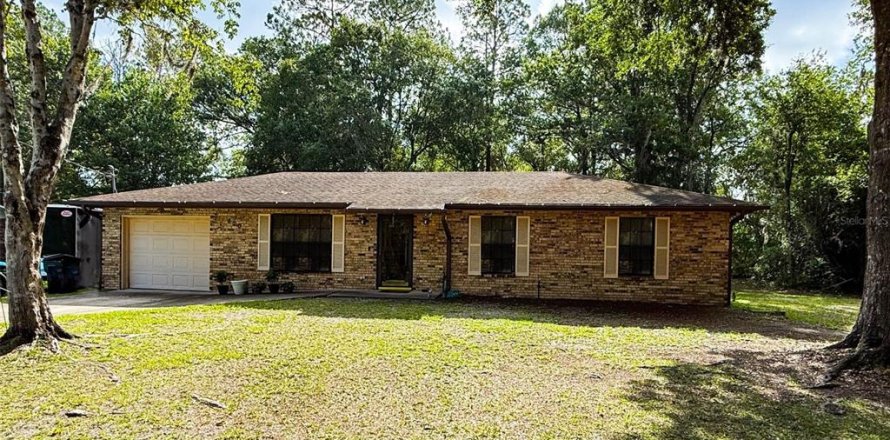 Casa en Starke, Florida 2 dormitorios, 104.52 m2 № 2238277